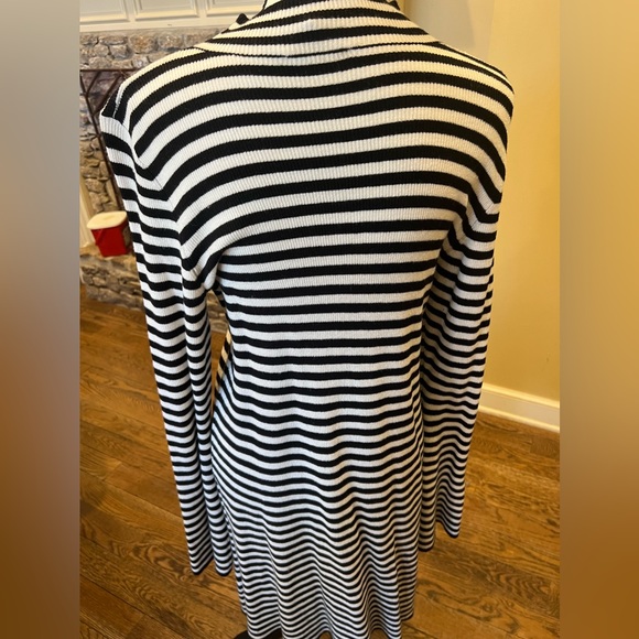 Express black and white striped mock turtle neck long sleeved mini dress L - Picture 2 of 4